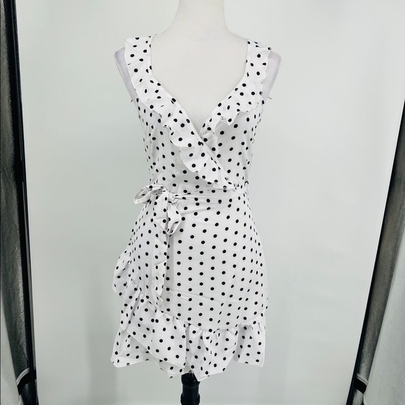White Polka Dot Sleeveless V-Neck Open Back Backless Mini Dress - Picture 8 of 17